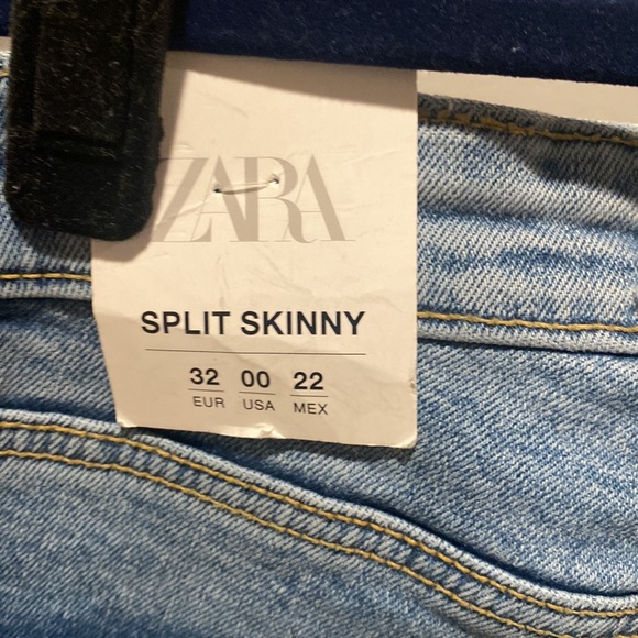 Zara denim with slits - Picture 5 of 7
